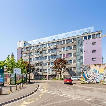 Trendy, Urban Open Plan Apartment Bristol Zewnętrze zdjęcie
